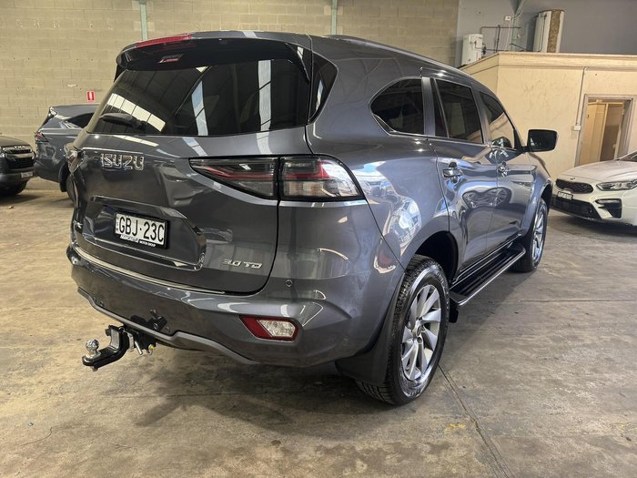 2024 Isuzu MU-X LS-U