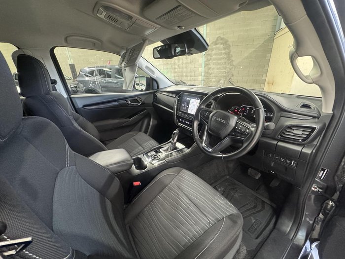 2024 Isuzu MU-X LS-U