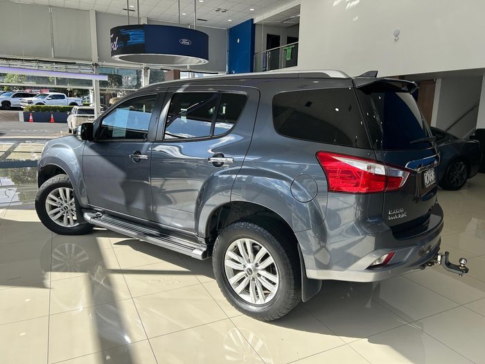 2018 Isuzu MU-X LS-T