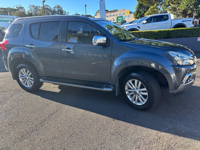 2018 Isuzu MU-X LS-T