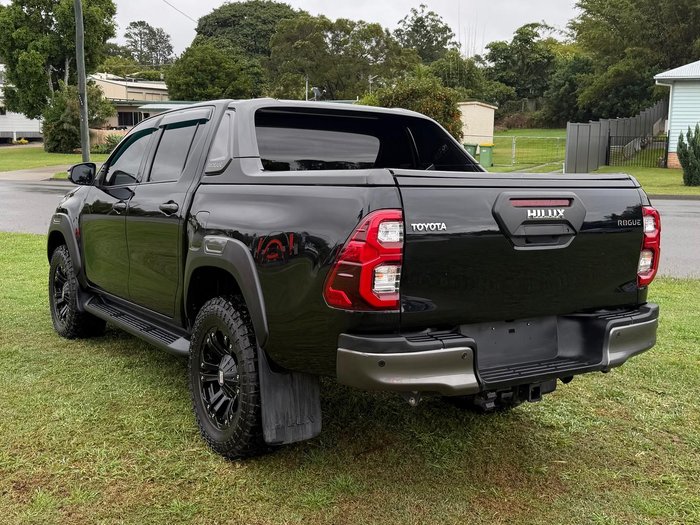 2021 Toyota Hilux Rogue
