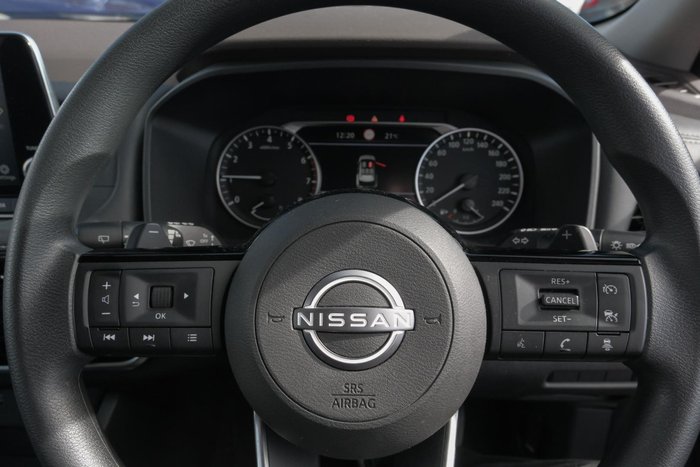 2024 Nissan X-TRAIL ST
