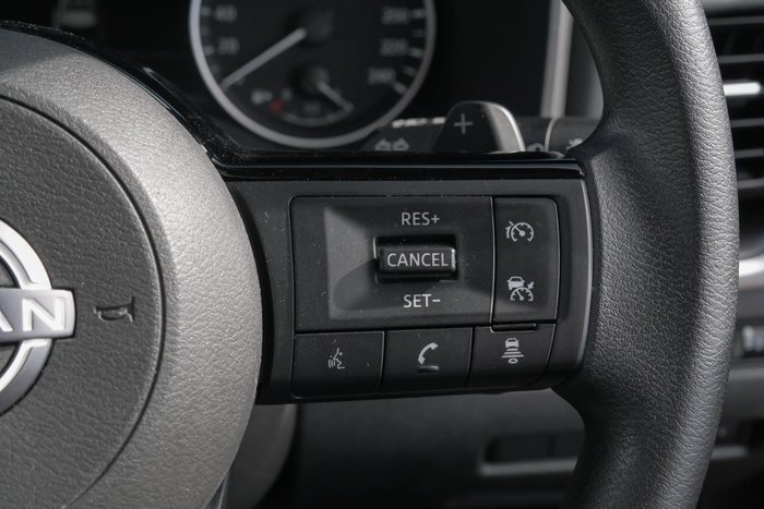 2024 Nissan X-TRAIL ST