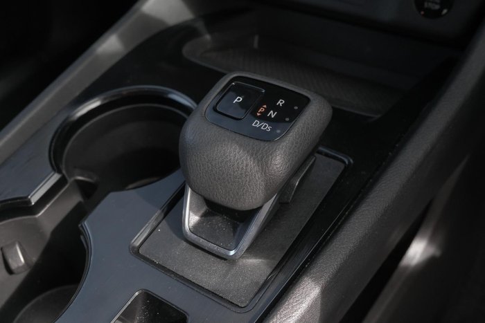 2024 Nissan X-TRAIL ST