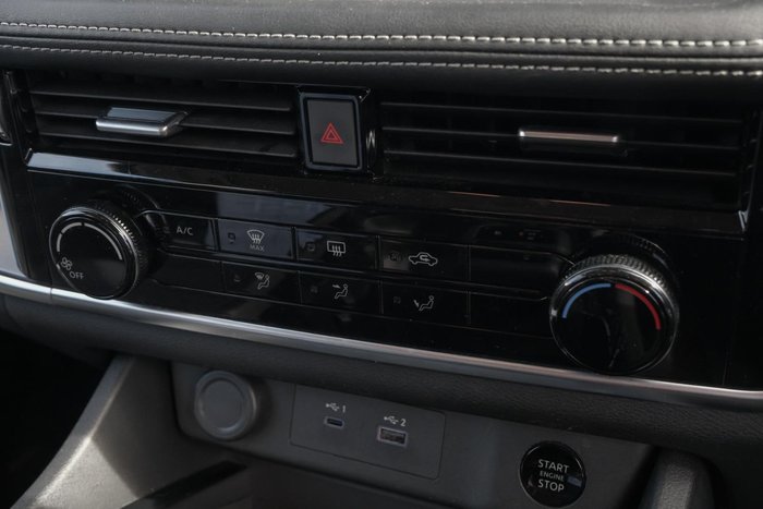 2024 Nissan X-TRAIL ST