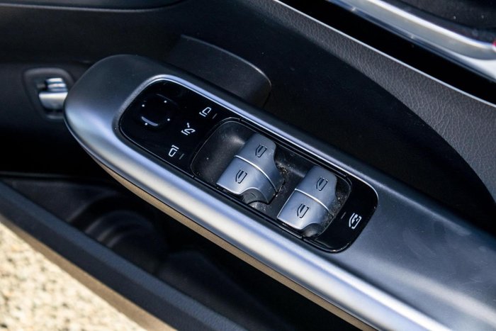 2022 Mercedes-Benz C-Class C300