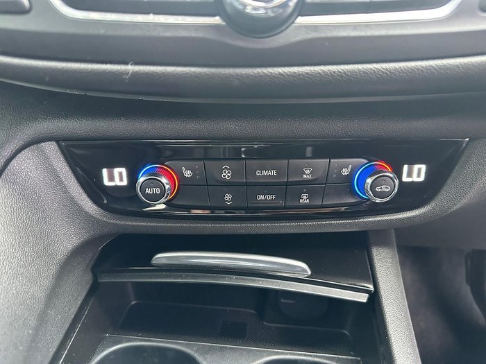 2017 Holden Commodore RS-V