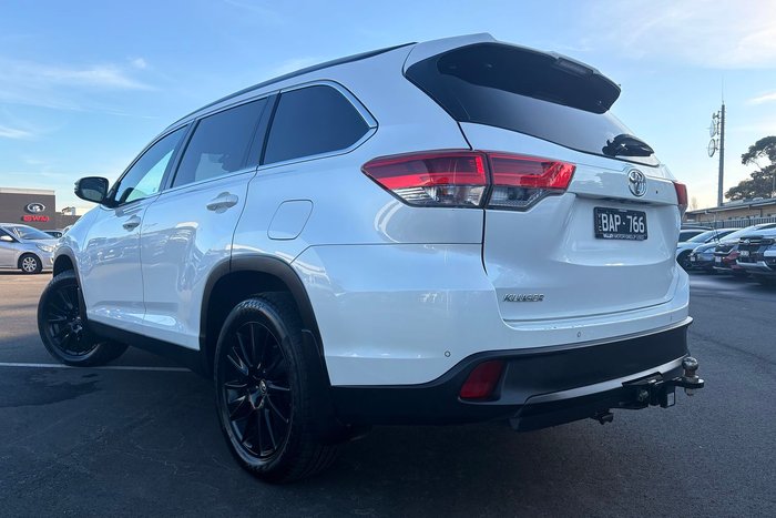 2019 Toyota Kluger Black Edition