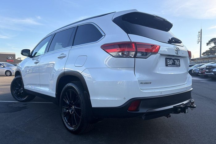 2019 Toyota Kluger Black Edition