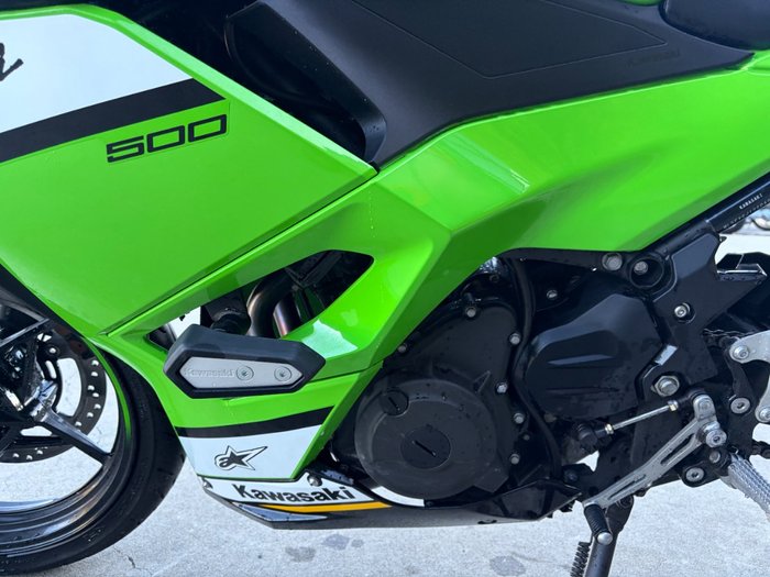 2025 Kawasaki NINJA 500 SE (LAMS) Green