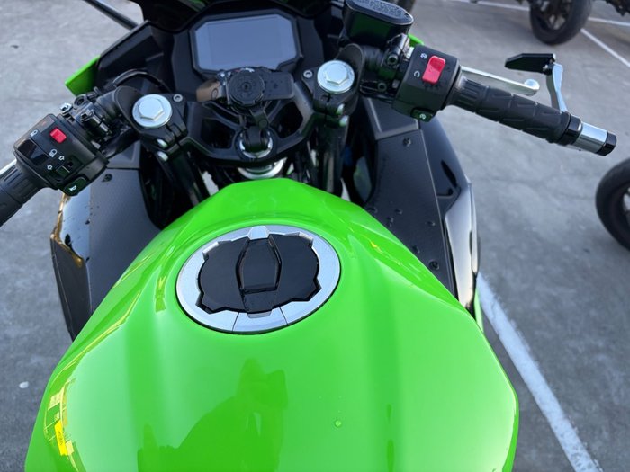 2025 Kawasaki NINJA 500 SE (LAMS) Green