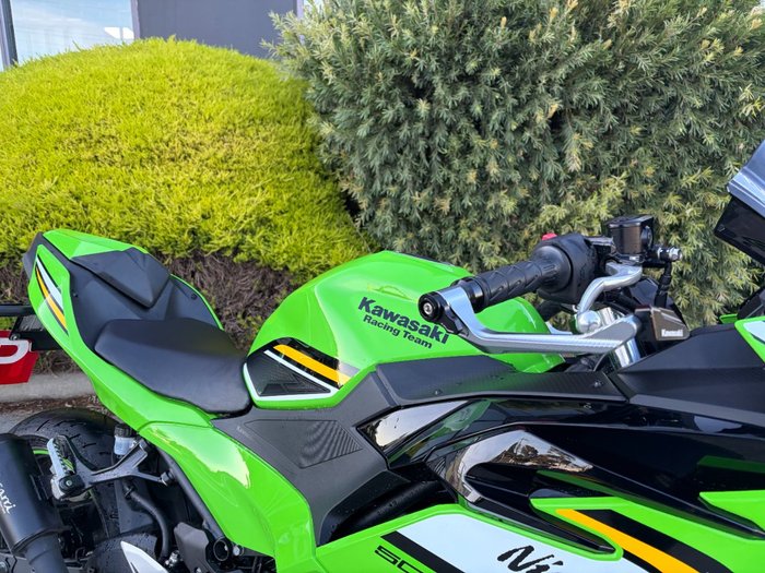 2025 Kawasaki NINJA 500 SE (LAMS) Green