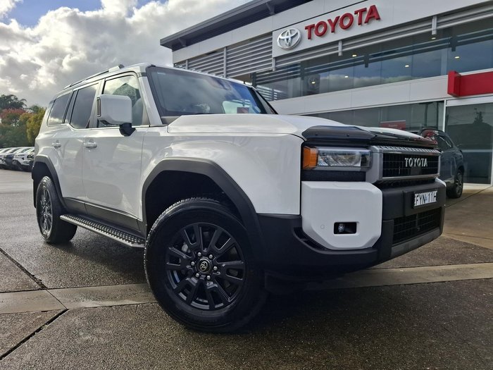 2026 Toyota Landcruiser Prado