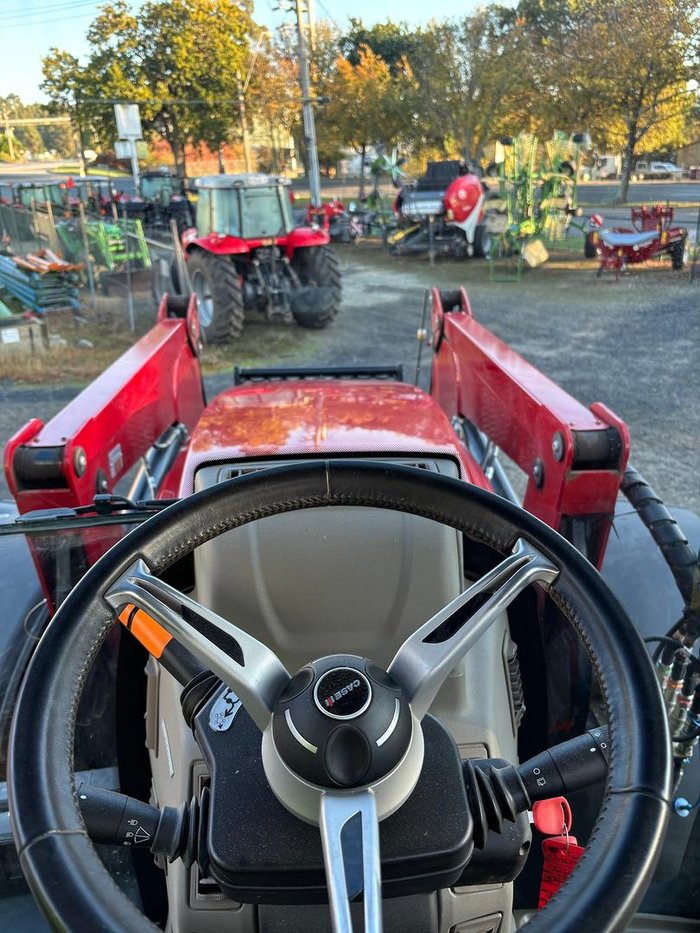 0 CASE IH 150 Maximum Cab Cvt Tractor & Loader - Hours 966 Red