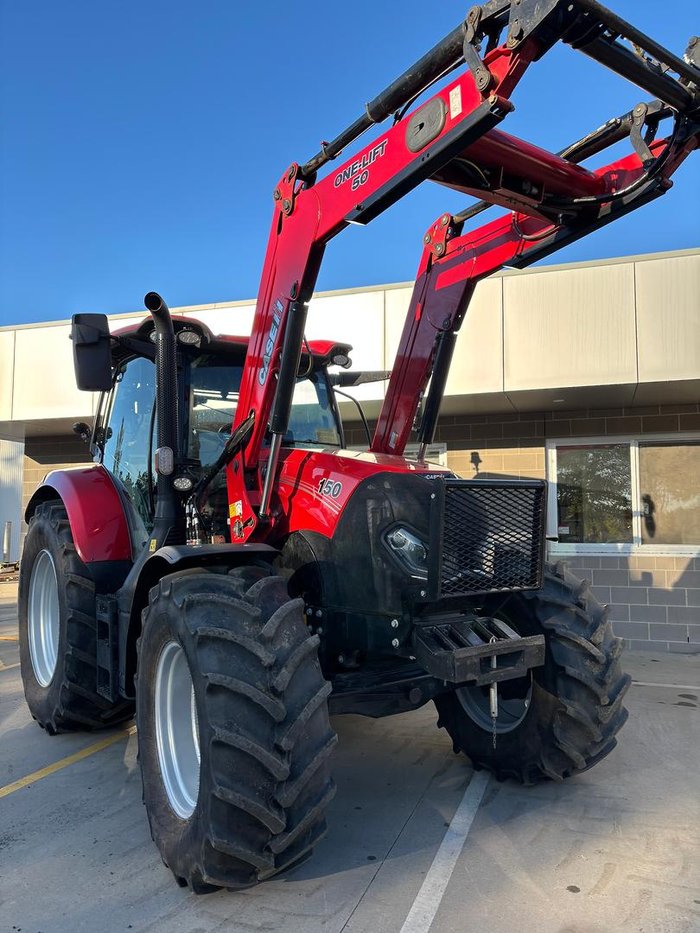 0 CASE IH 150 Maximum Cab Cvt Tractor & Loader - Hours 966 Red