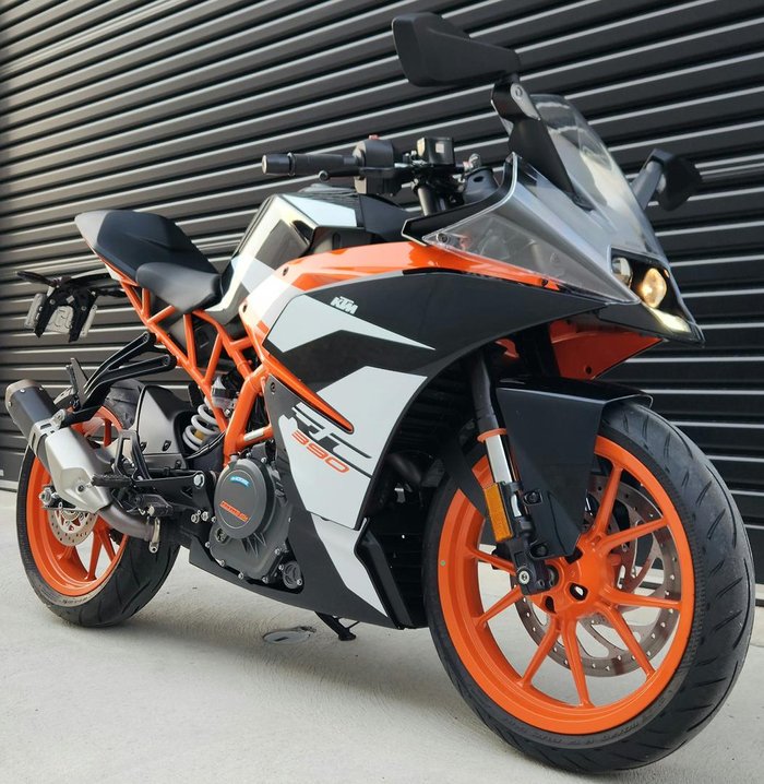 2016 KTM RC 390
