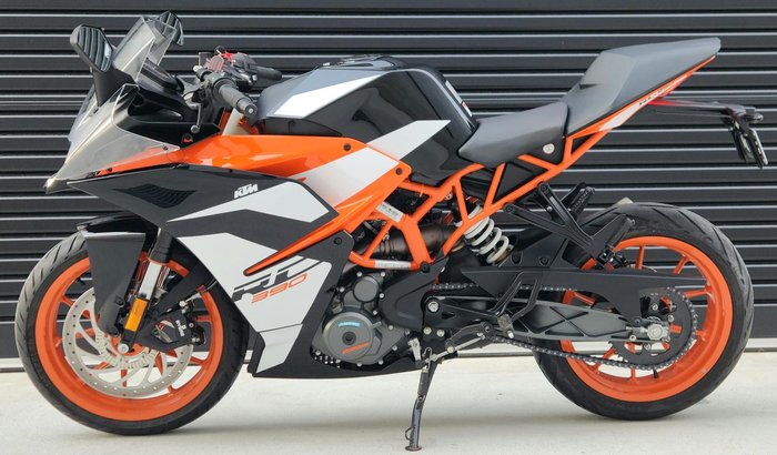 2016 KTM RC 390