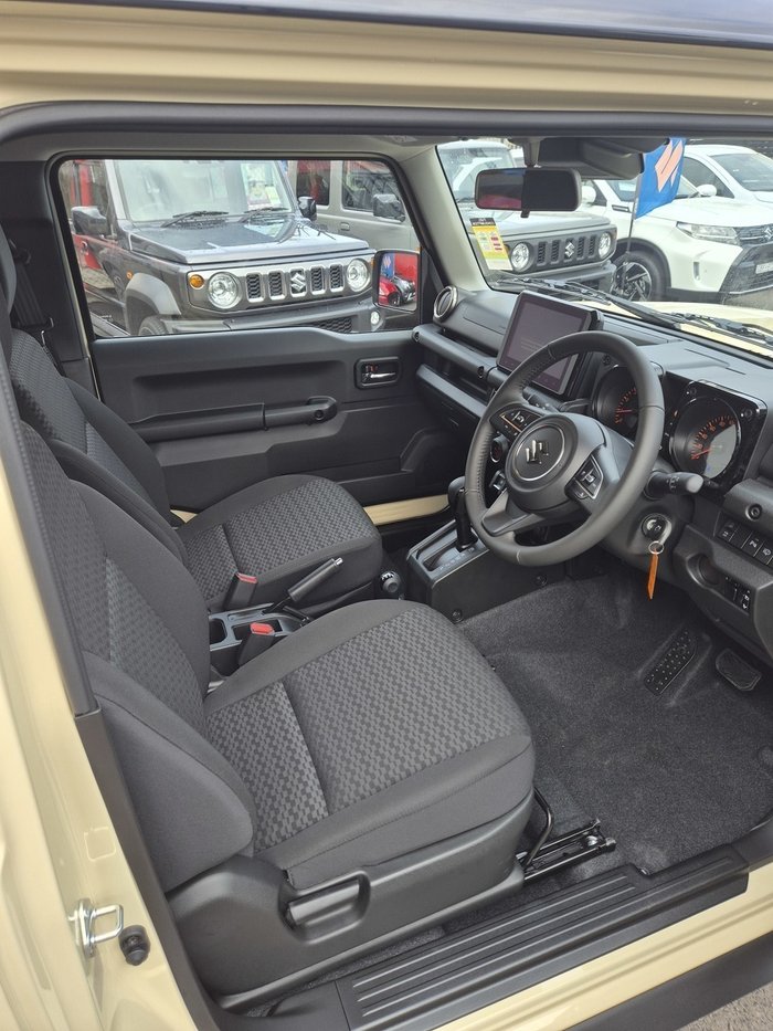 2025 Suzuki Jimny GLX