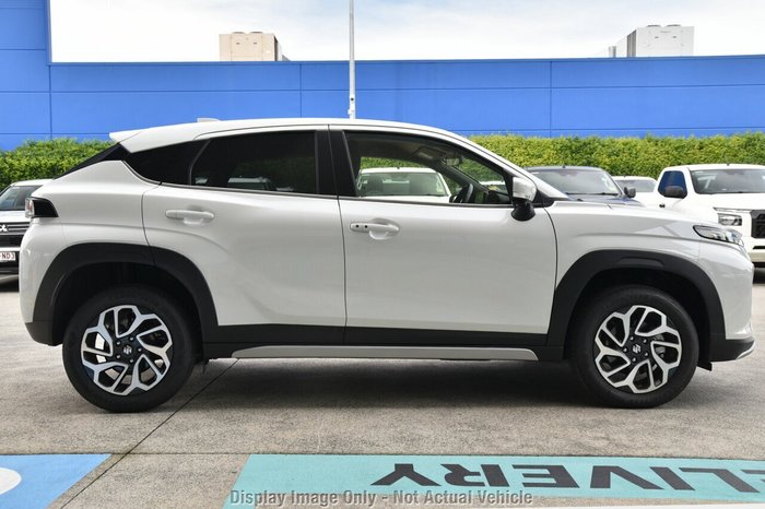 2025 Suzuki Fronx Hybrid GLX