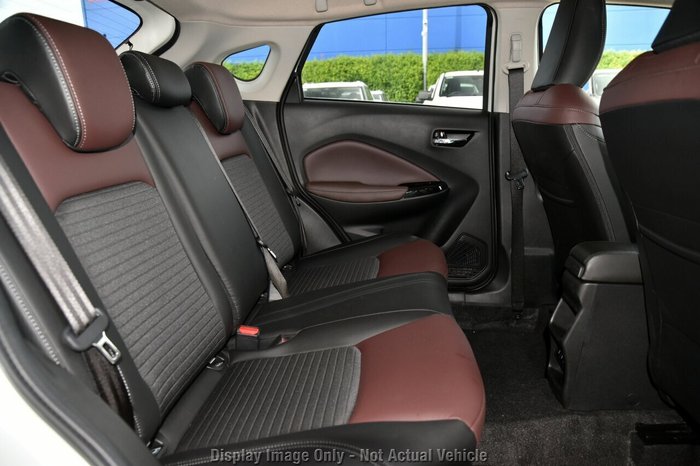 2025 Suzuki Fronx Hybrid GLX
