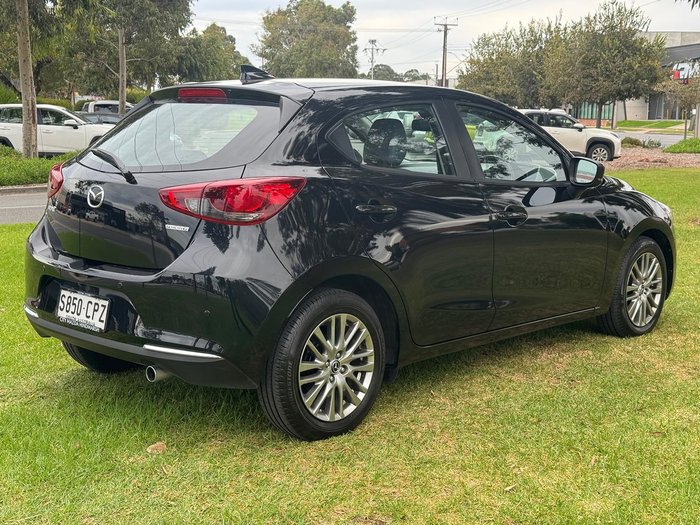 2022 Mazda 2 G15 GT
