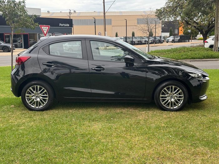 2022 Mazda 2 G15 GT