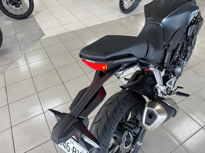 2024 Honda CB300R (CB300RA)