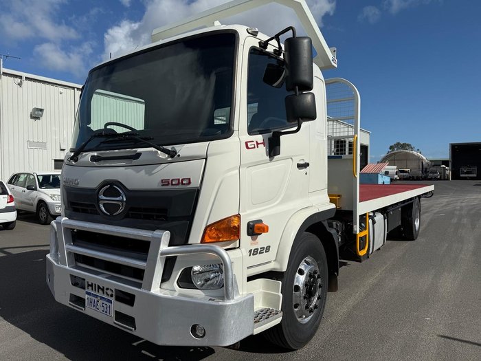 2020 Hino 500 Series