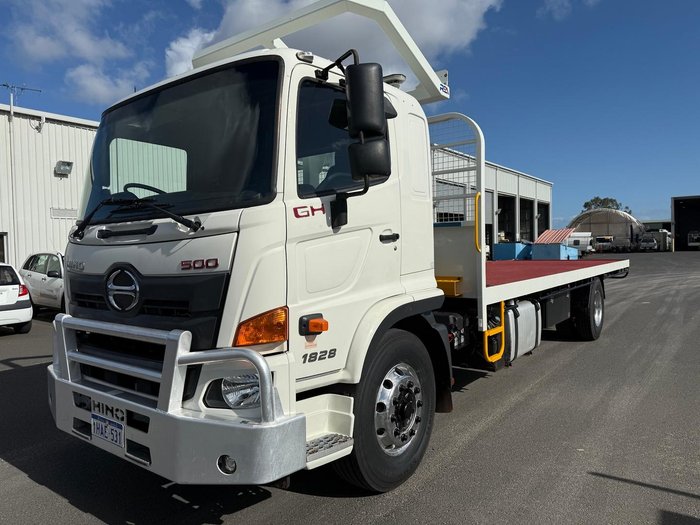 2020 Hino 500 Series