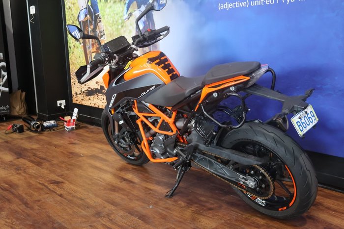 2023 Ktm 390 DUKE Black