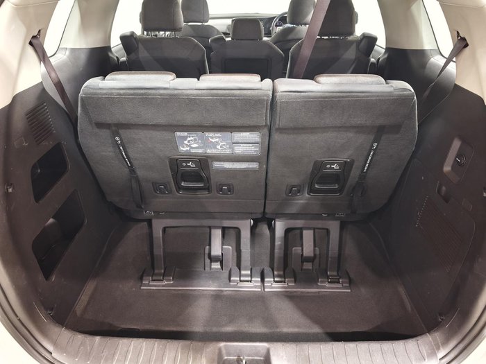 2023 Kia Carnival S