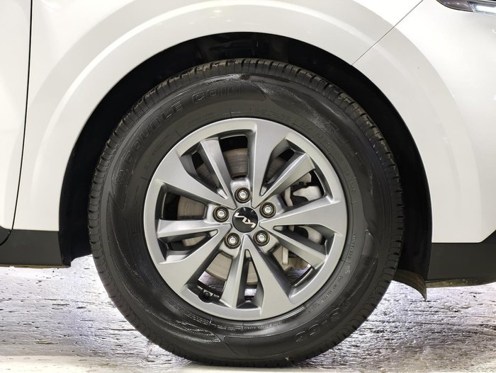 2023 Kia Carnival S