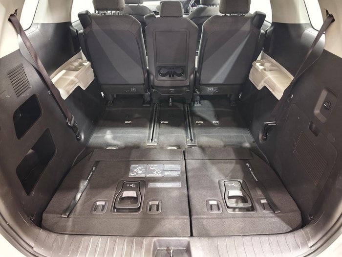 2023 Kia Carnival S