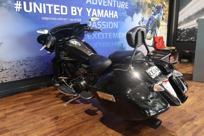 2010 Yamaha XV1900AS (ROADLINER S) Black