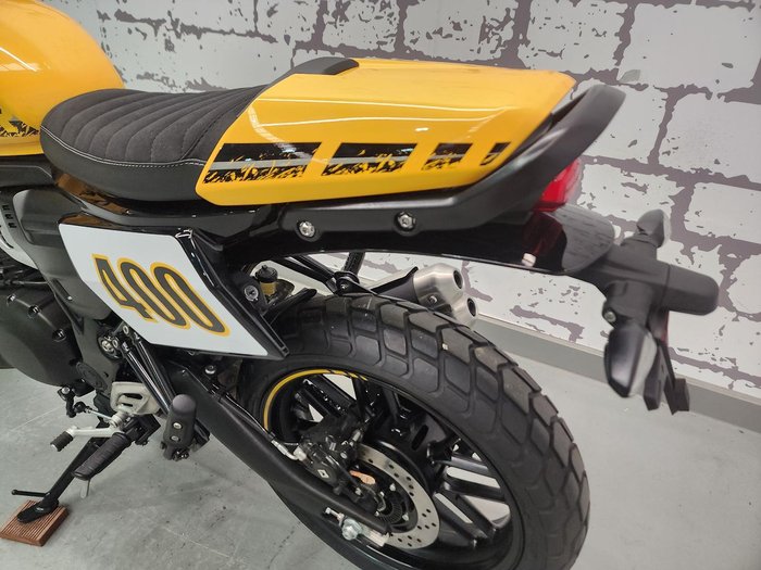 2026 Triumph Tracker 400 Tracker Yellow