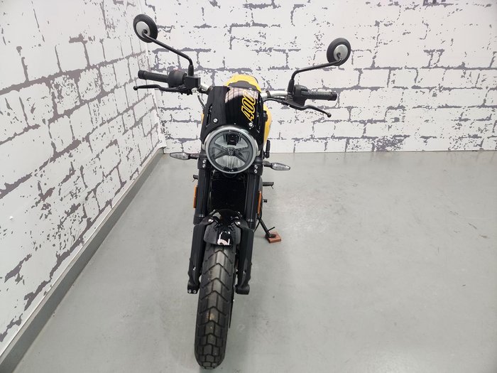 2026 Triumph Tracker 400 Tracker Yellow