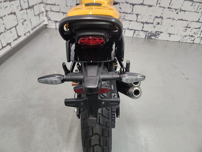 2026 Triumph Tracker 400 Tracker Yellow