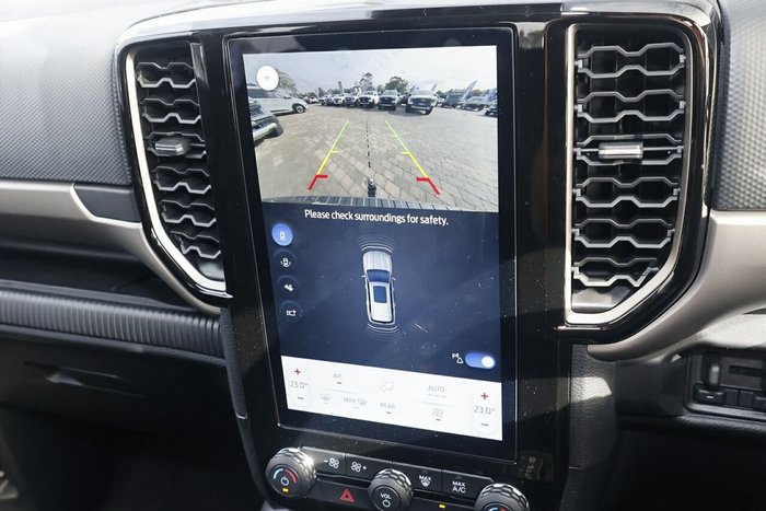 2025 Ford Everest Ambiente