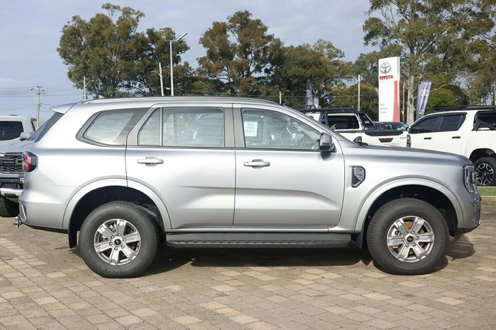 2025 Ford Everest Ambiente