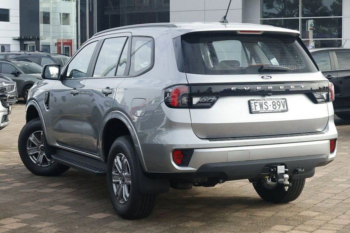 2025 Ford Everest Ambiente