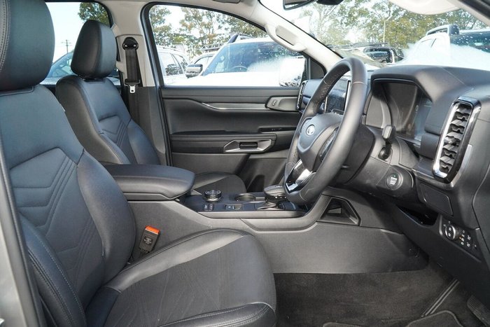 2025 Ford Everest Trend