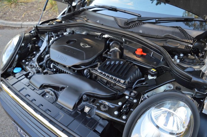 2015 MINI Clubman Cooper