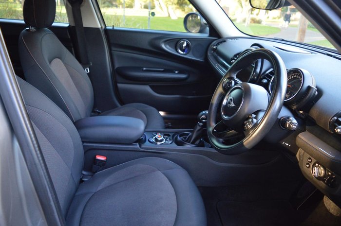 2015 MINI Clubman Cooper