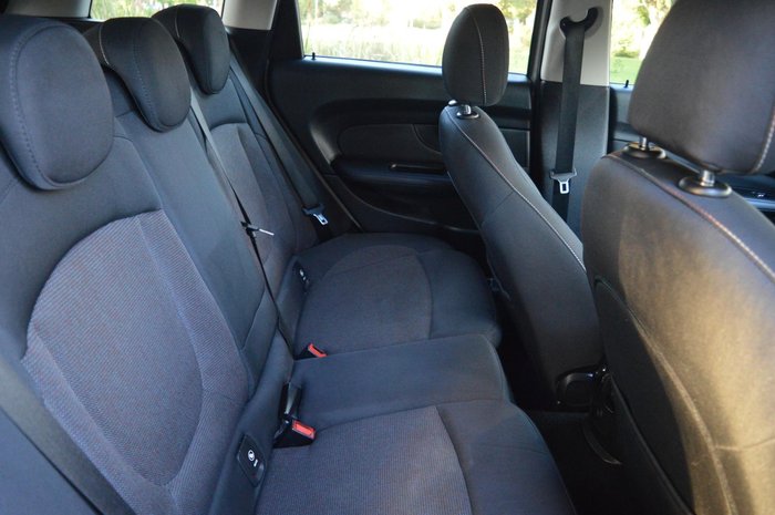 2015 MINI Clubman Cooper