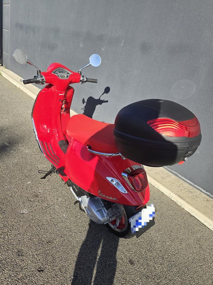 2021 Vespa Primavera 150 Red Primavera Red
