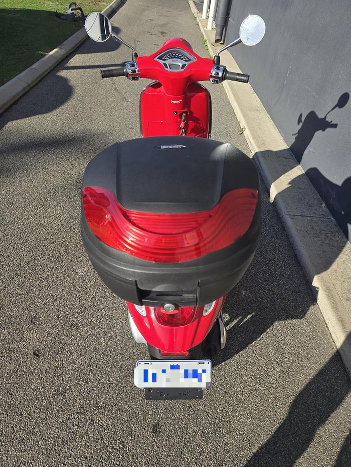 2021 Vespa Primavera 150 Red Primavera Red