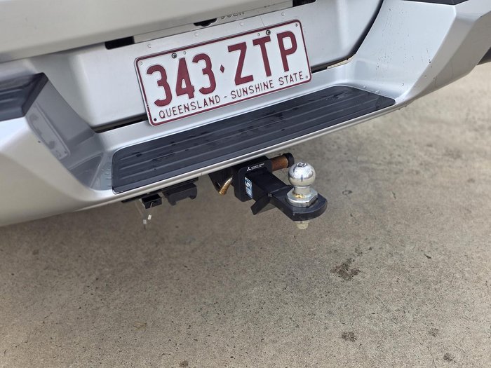 2017 Mitsubishi Triton GLS