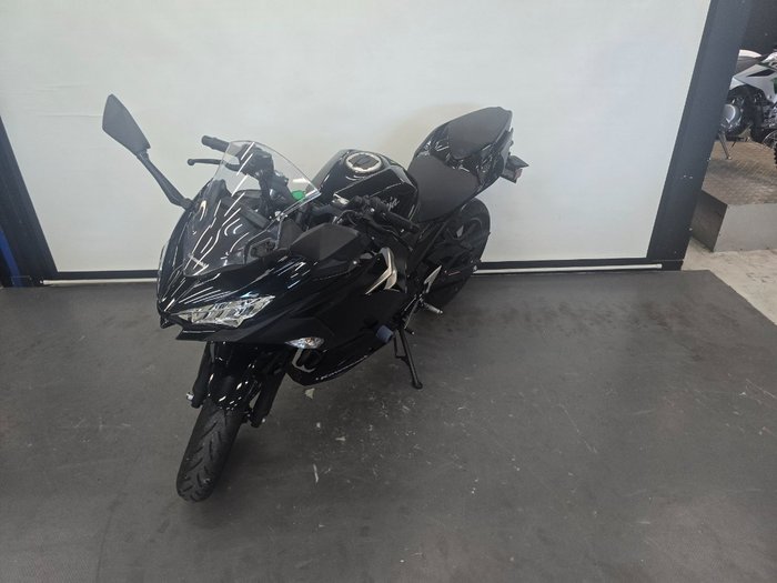 2019 Kawasaki NINJA 400 Black
