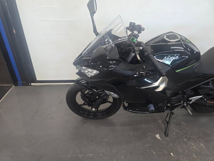 2019 Kawasaki NINJA 400 Black
