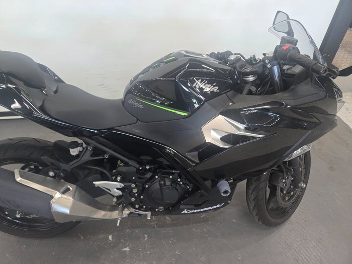 2019 Kawasaki NINJA 400 Black